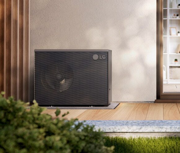 IFA2024_Therma_V_R290_Monobloc_Lifestyle