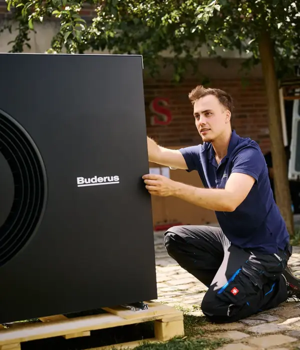 HeatGreen – Reportage Einbau HeatGreen GmbH – Wärmepumpeneinbau Detail